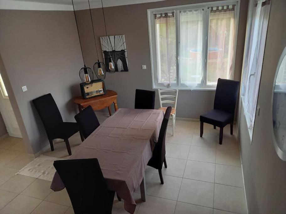 Maison Au Pied Des Cevennes Rousson  外观 照片
